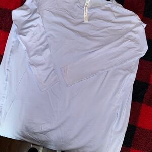 lululemon Women’s  Sky Blue Long Sleeve Tunic Style Shirt